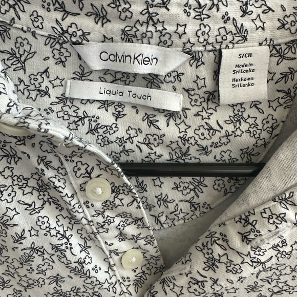 Calvin Klein polo. - Picture 2 of 2